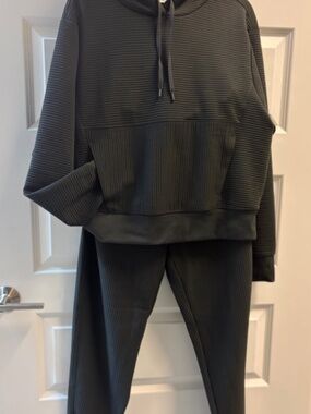DSG Women's Classic Ribbed fabric Athletic Hoodie/Sweatpants